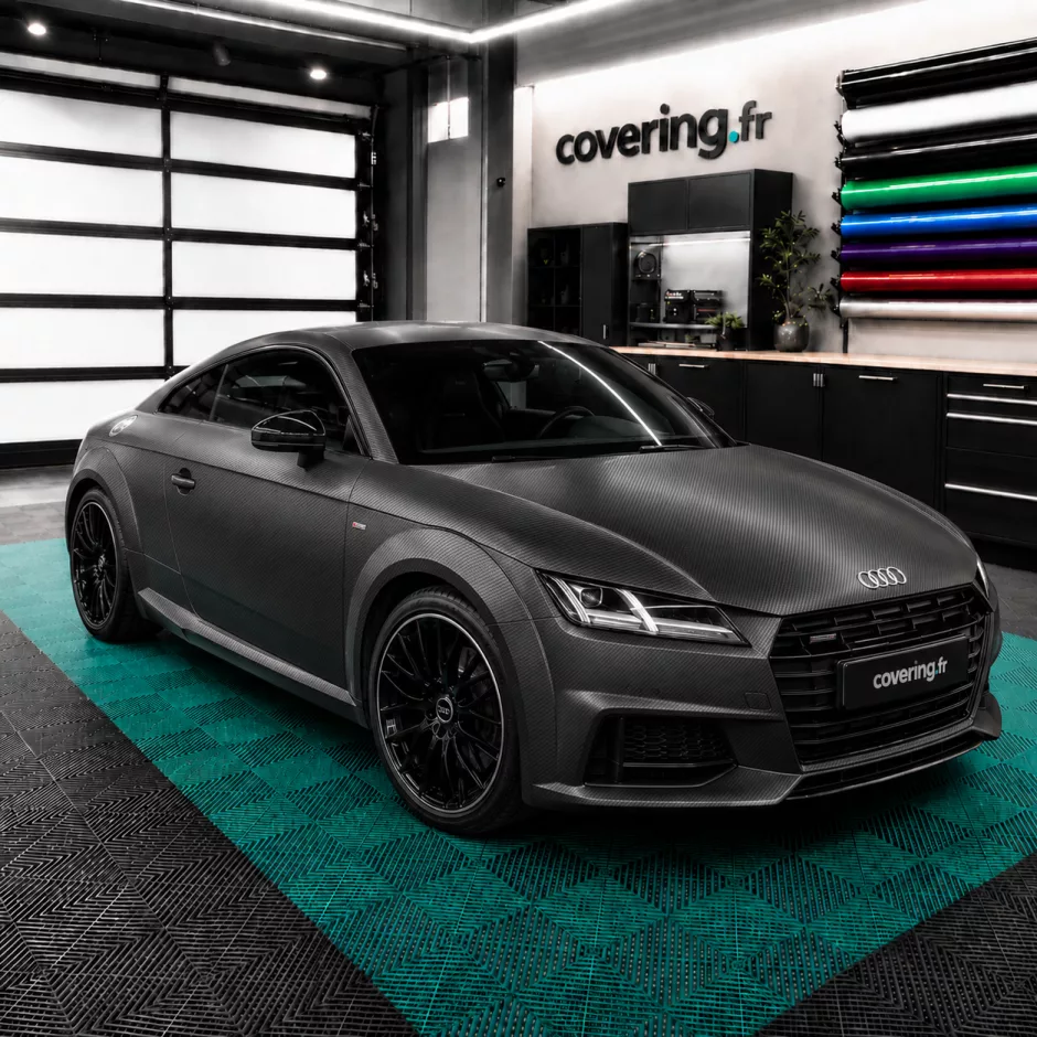 audi-tt-avant-3m-cfs201 Film covering anthracite carbone - 3M CFS201
