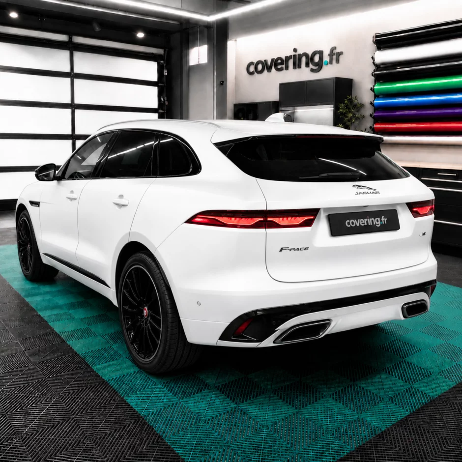 jaguar-f-pace-arriere-avery-aw1690001