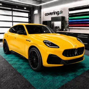 Film covering jaune foncé brillant - Avery BM5950001