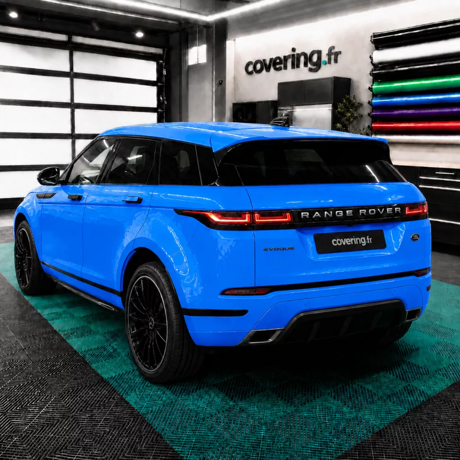 range-rover-evoque-arriere-avery-cb1690001