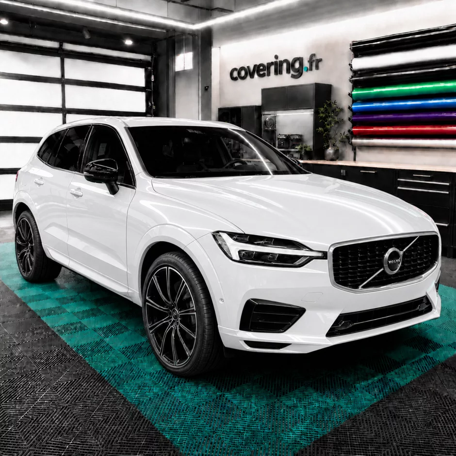 volvo-xc60-avant-avery-bo8450001 Film covering blanc neige perlé - Avery BO8450001