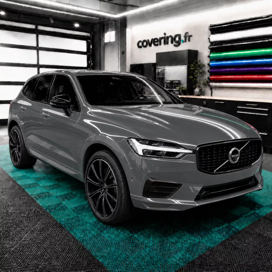 volvo-xc60-avant-avery-cb1560001 Film covering gris foncé brillant - Avery CB1560001